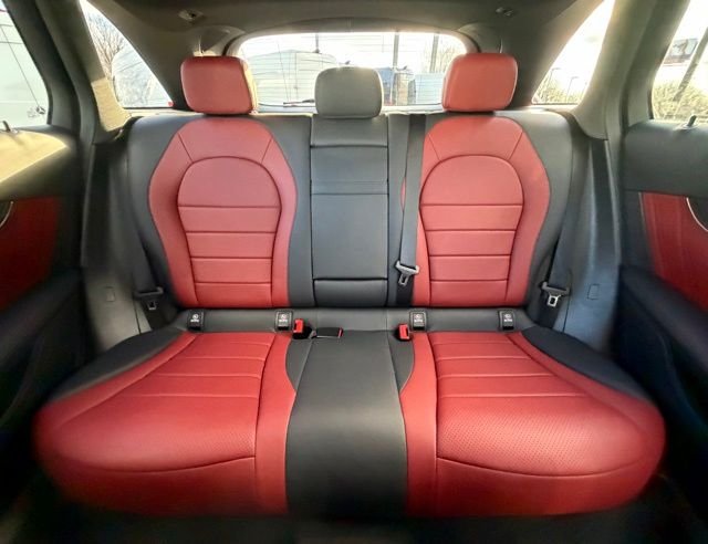 Used 2020  Mercedes-Benz GLC 300 image 16