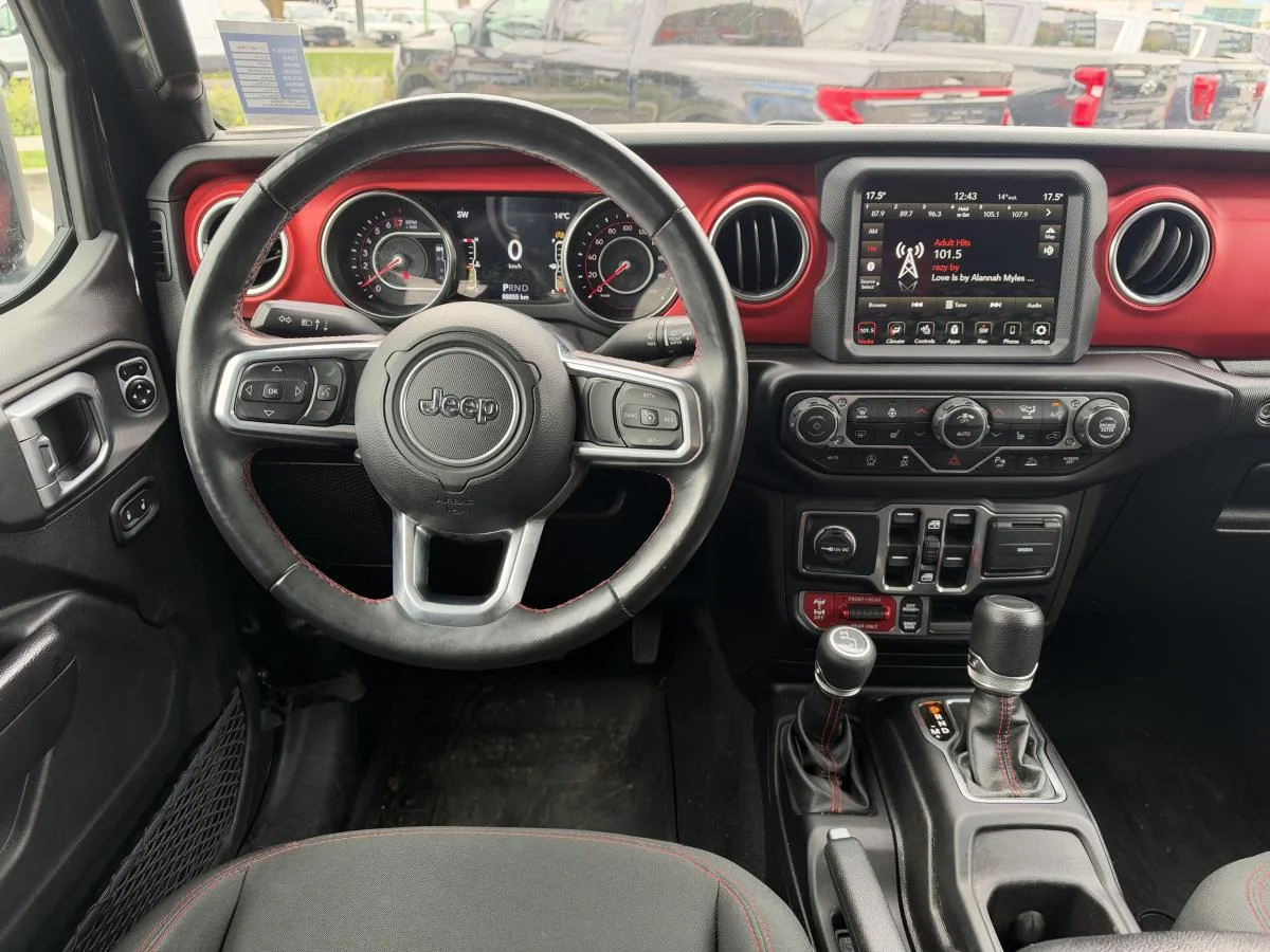 Used 2020 Black Jeep Rubicon image 17