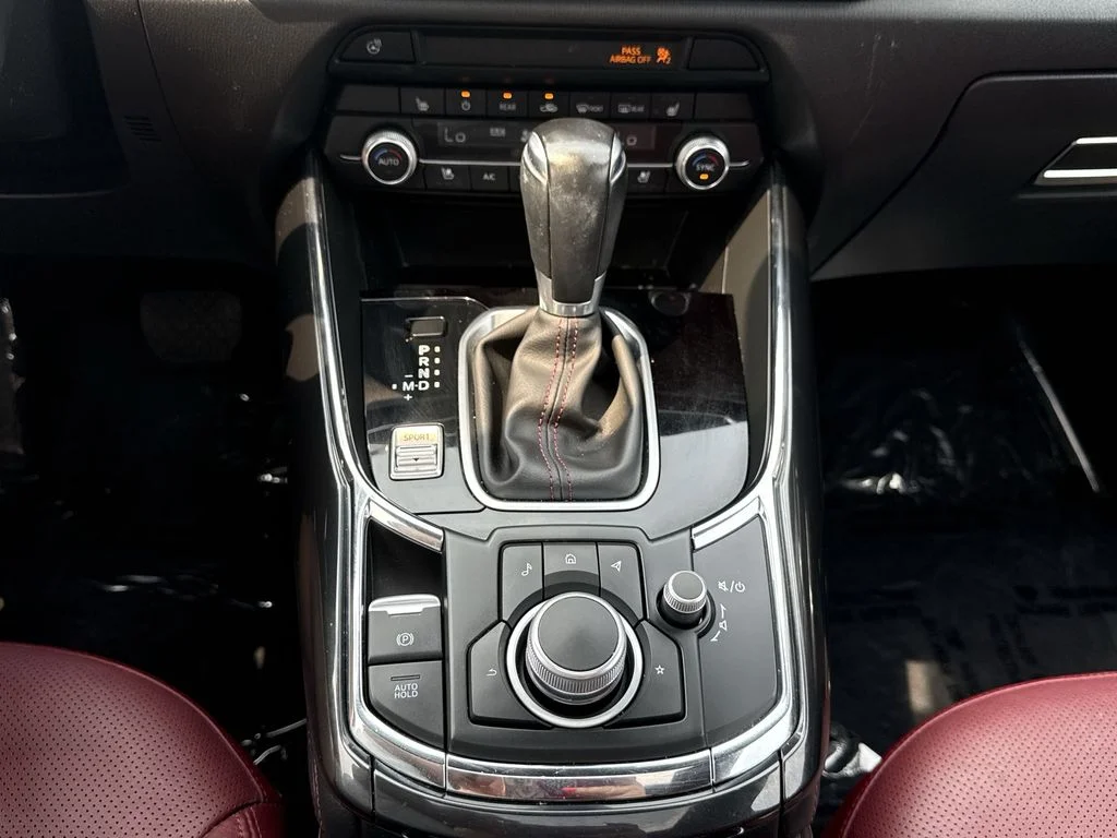 Used 2022 Gray Mazda Carbon Edition image 20