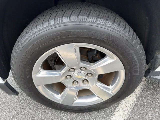 Used 2020 SUMMIT WHITE Chevrolet LT image 11