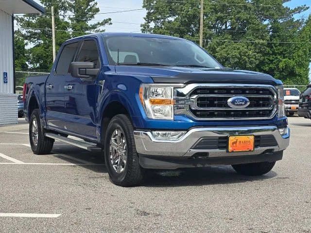 Used 2023 Blue Ford XLT image 7