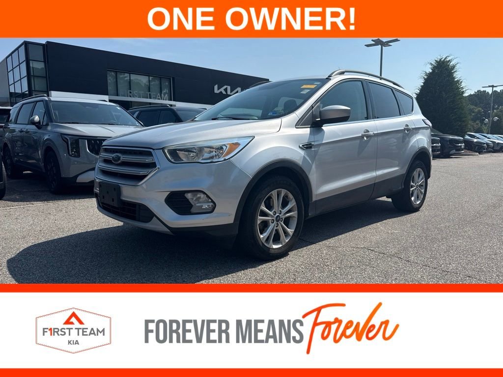 Used 2018 Silver Ford SE image 1