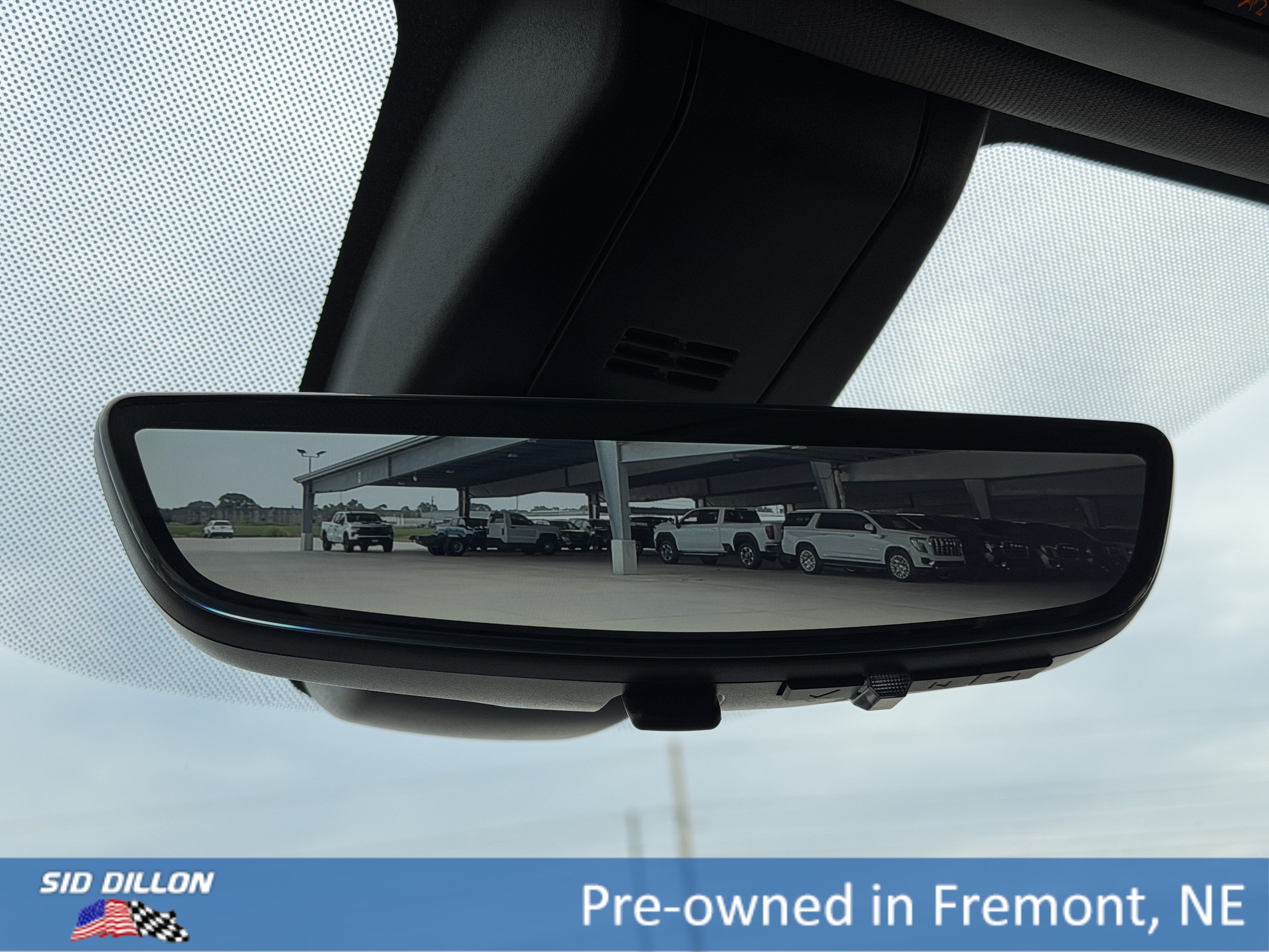 Used 2022 Onyx Black GMC Denali image 16