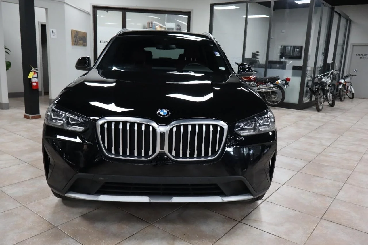 Used 2023 Jet Black BMW xDrive30i image 8