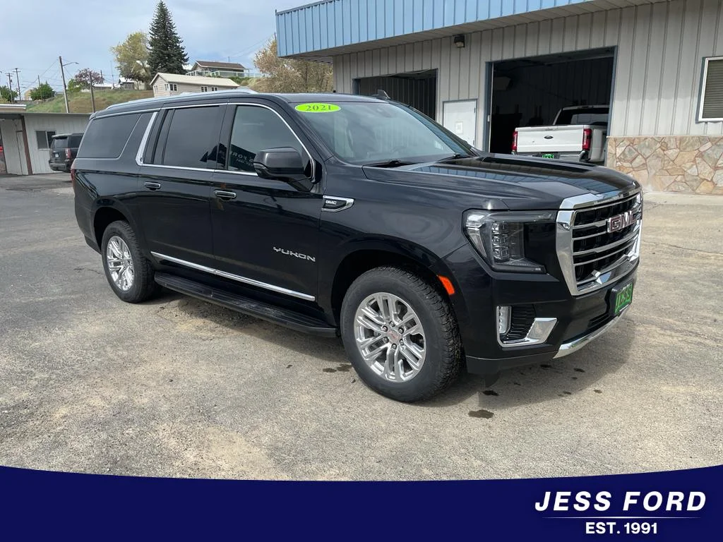 Used 2021 Onyx Black GMC SLT image 10
