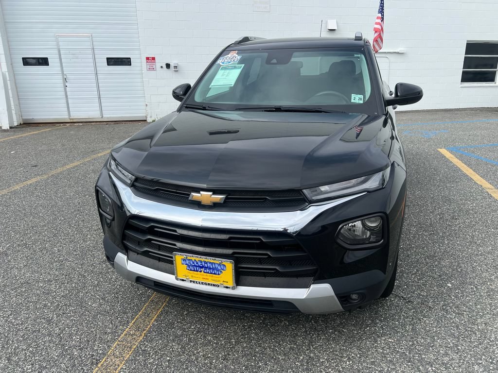 Certified Used 2023 Mosaic Black Metallic Chevrolet LT image 9
