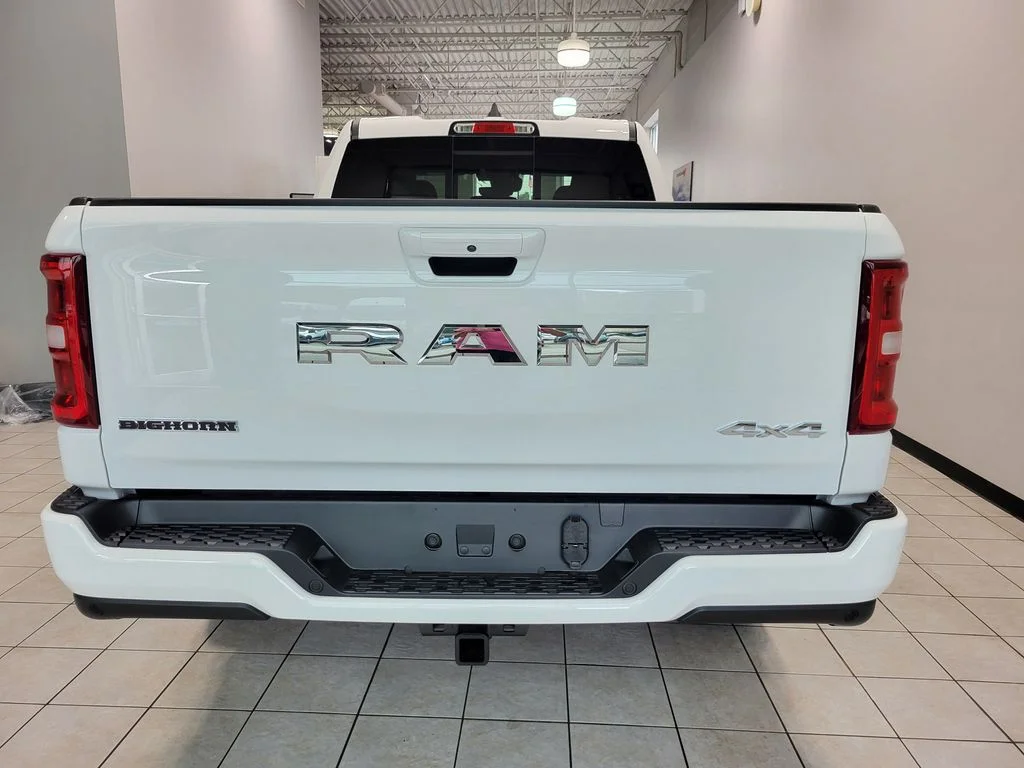 New 2026 Bright White Clear-Coat Exterior Paint RAM Big Horn/Lone Star image 6