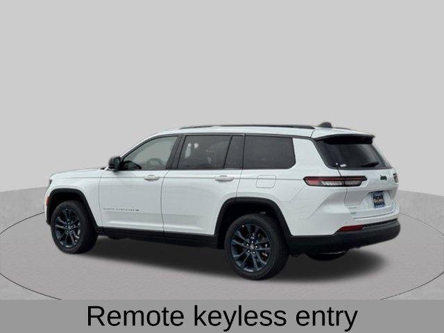 New 2026 Bright White Clear-Coat Exterior Paint Jeep 85th Anniversary Edition image 30