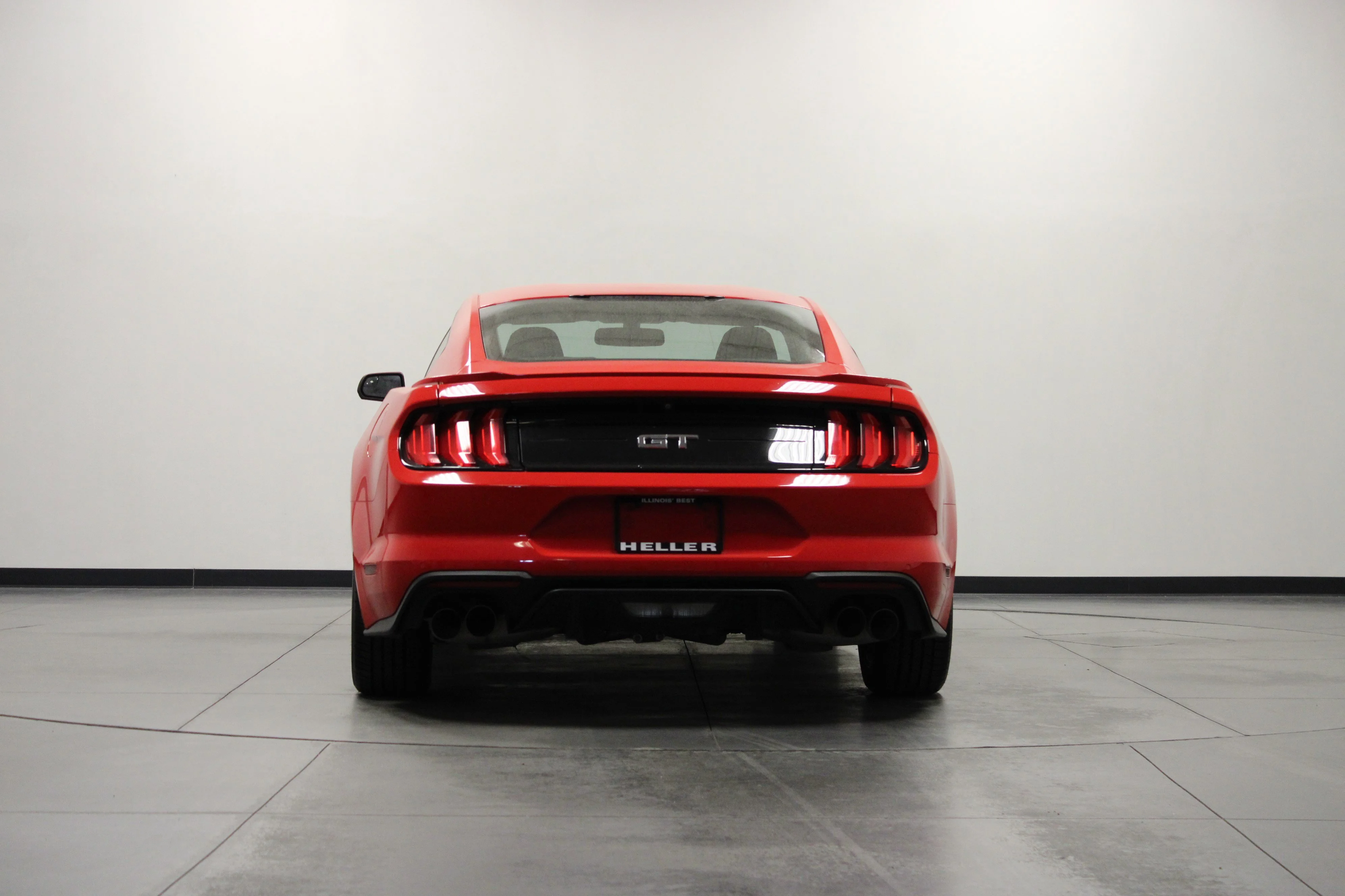 Used 2018 Race Red Ford GT image 5
