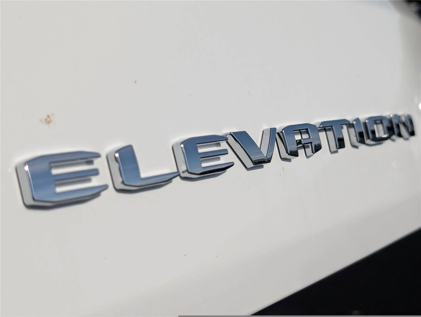 New 2026 Summit White GMC Elevation image 21