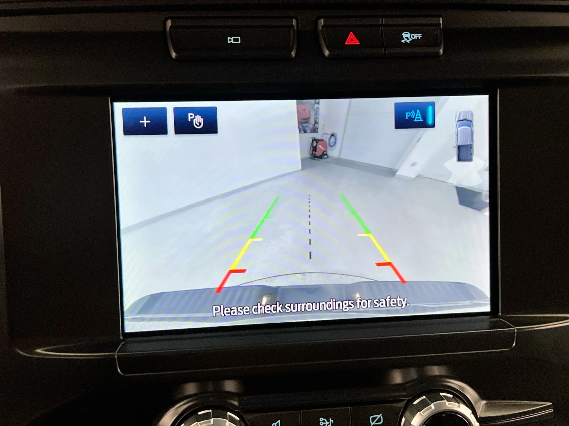 Used 2022 Gray Ford XLT image 34