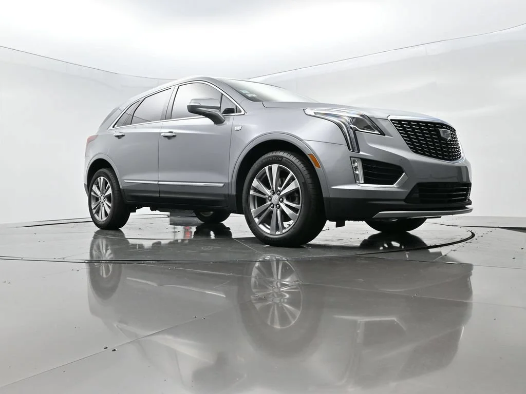 Used 2024 Argent Silver Metallic Cadillac Premium Luxury image 43