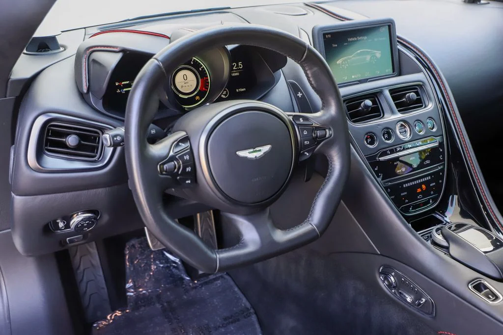 2019 Aston Martin DBS Superleggera Base - Photo 28