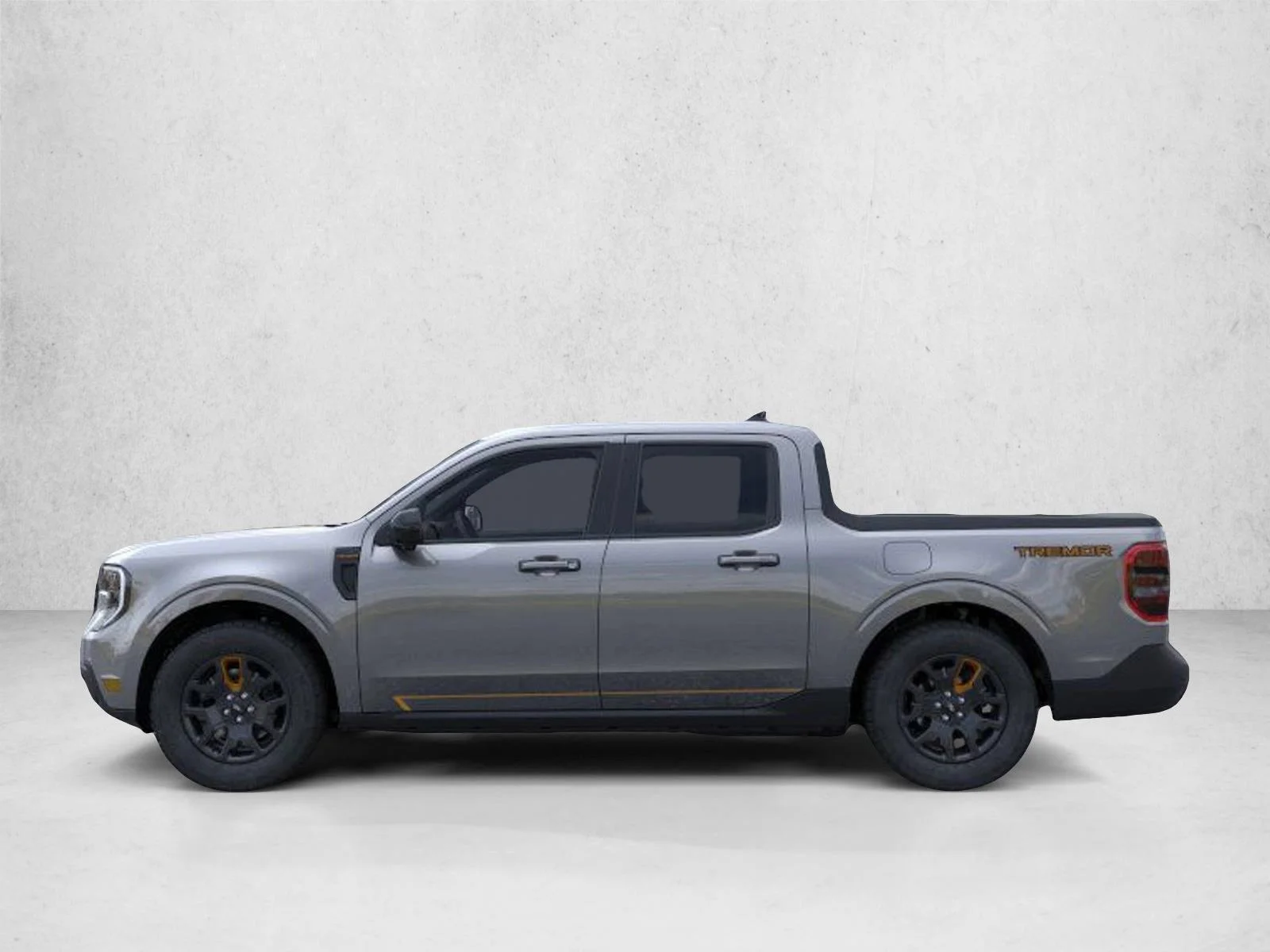New 2026 Carbonized Gray Metallic Ford Tremor® image 3