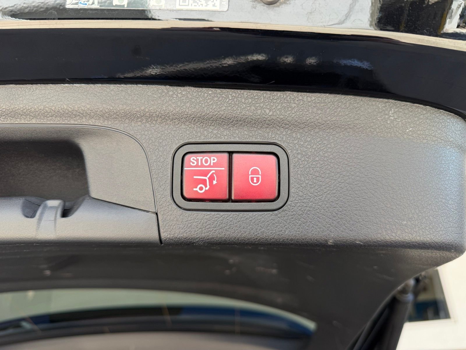 Certified Used 2023 Black Mercedes-Benz GLE 350 image 17