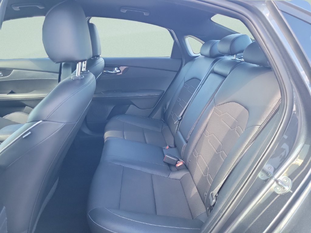 Used 2024 Gray Kia GT-Line image 10