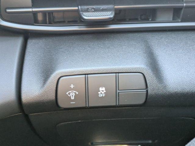 New 2026 White Hyundai SEL Sport Premium image 25
