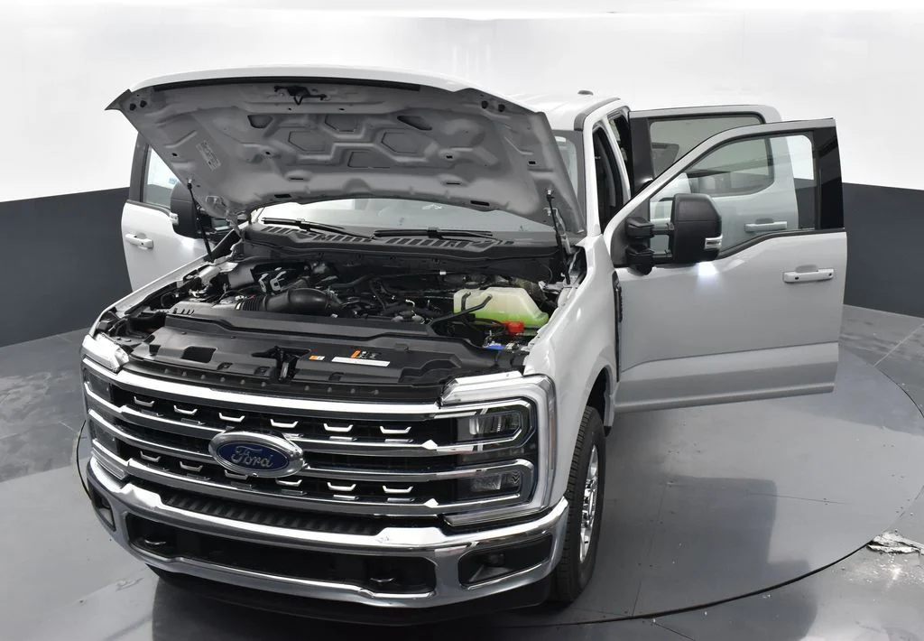 New 2026 White Ford XLT image 36
