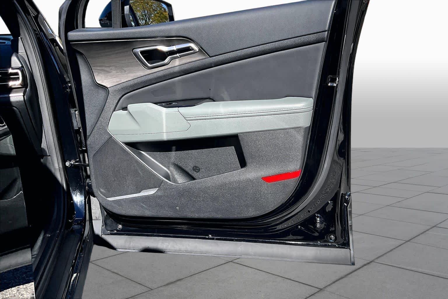 Used 2023 Ebony Black Kia X-Line image 23