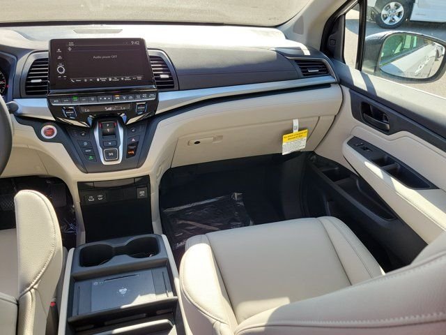 New 2026 Platinum White Pearl Honda EX-L image 24