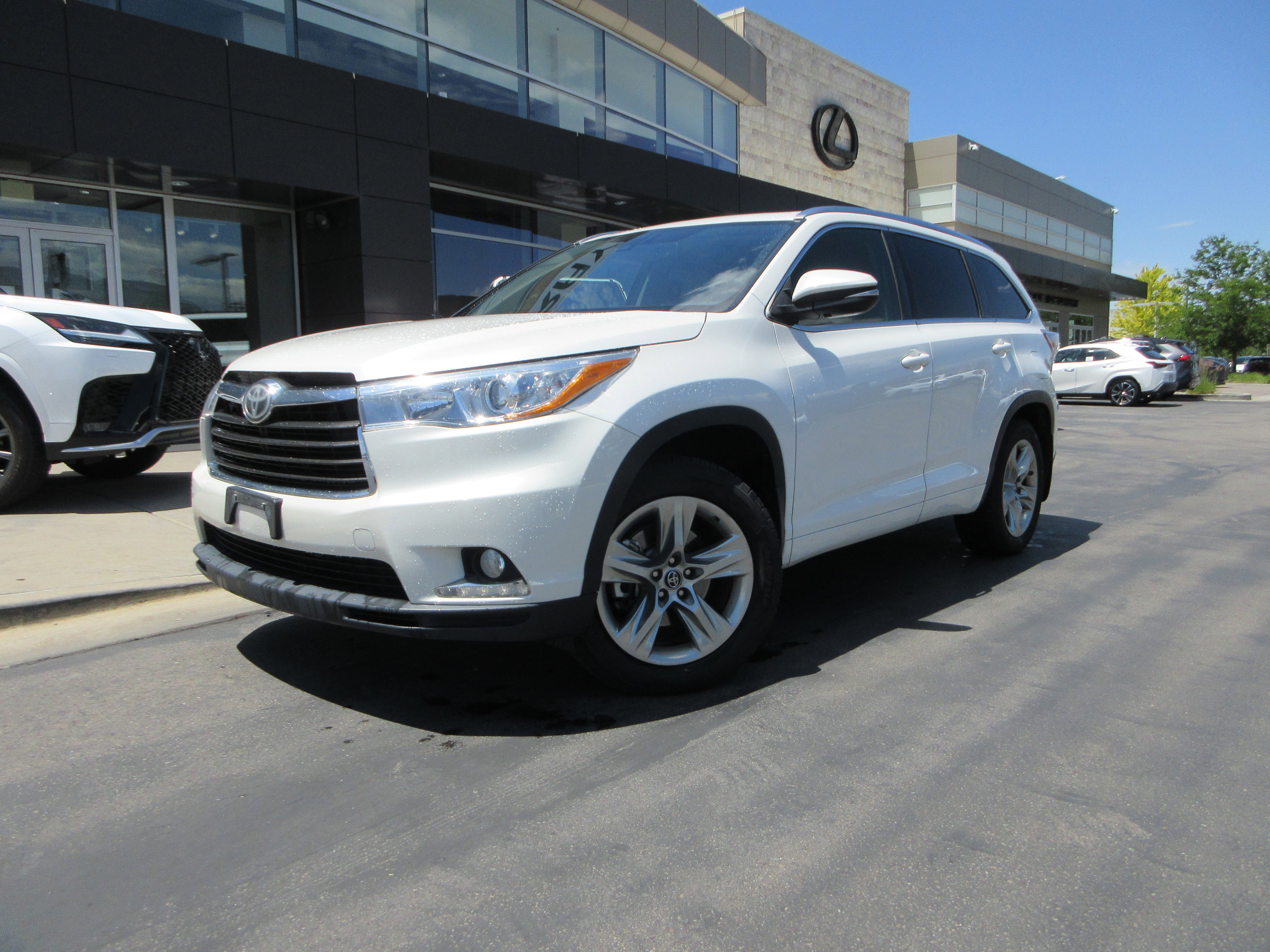 2016 Toyota Highlander Limited Platinum 4x4 V6's photo