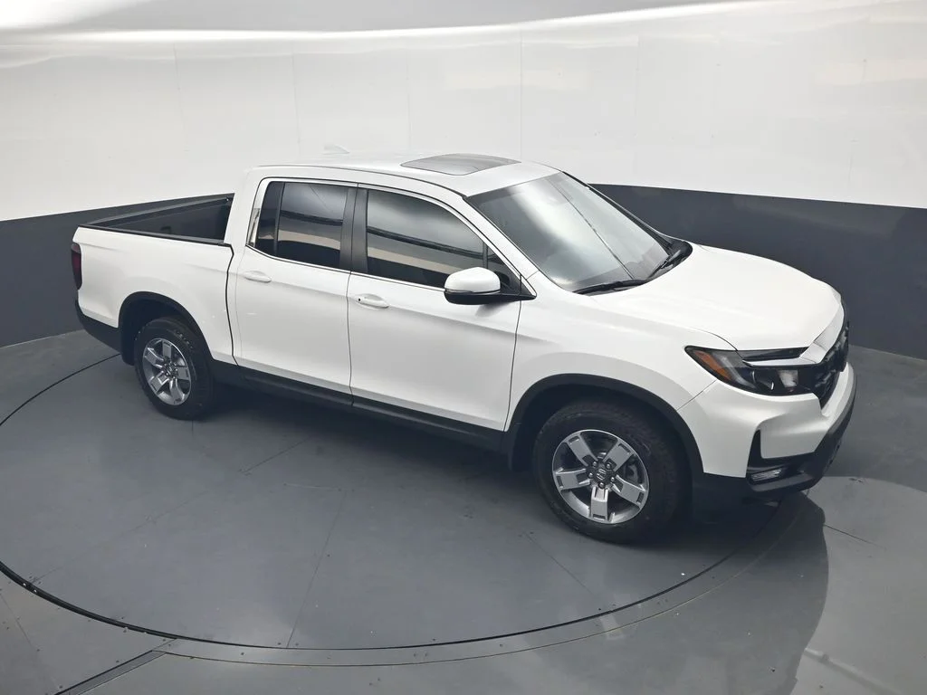 New 2026 Platinum White Pearl Honda RTL image 29