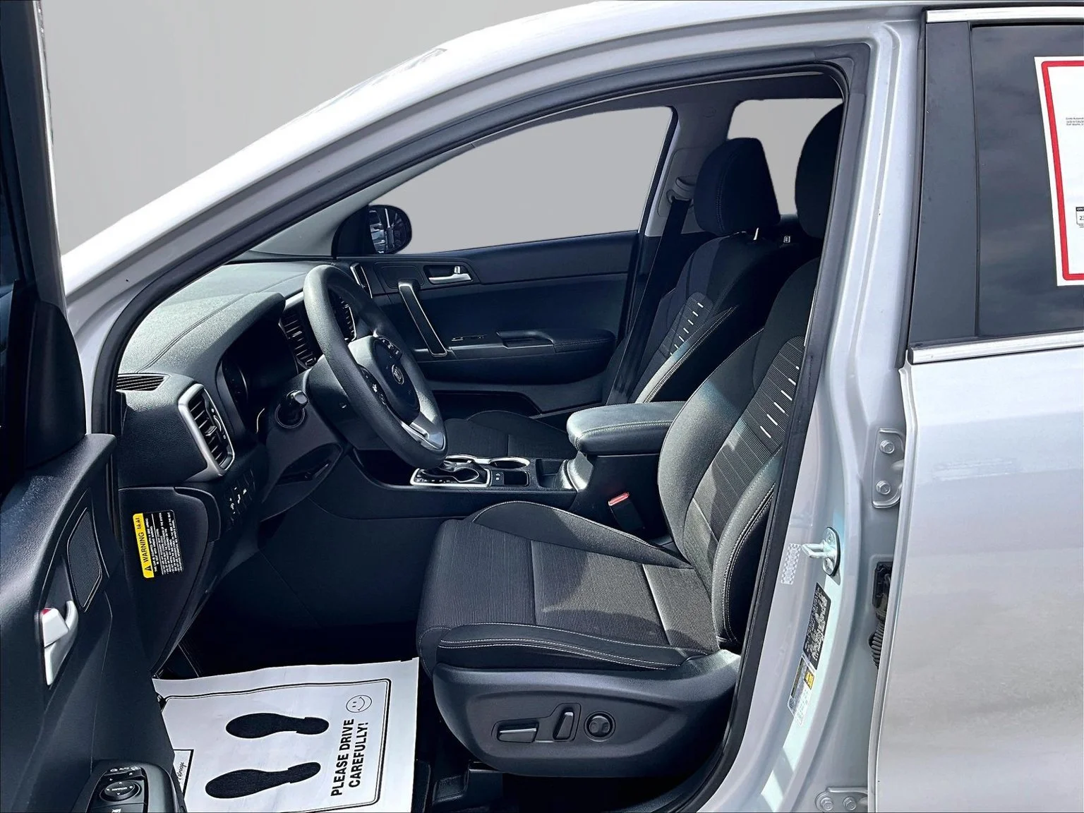 2020 Kia Sportage LX - Photo 25