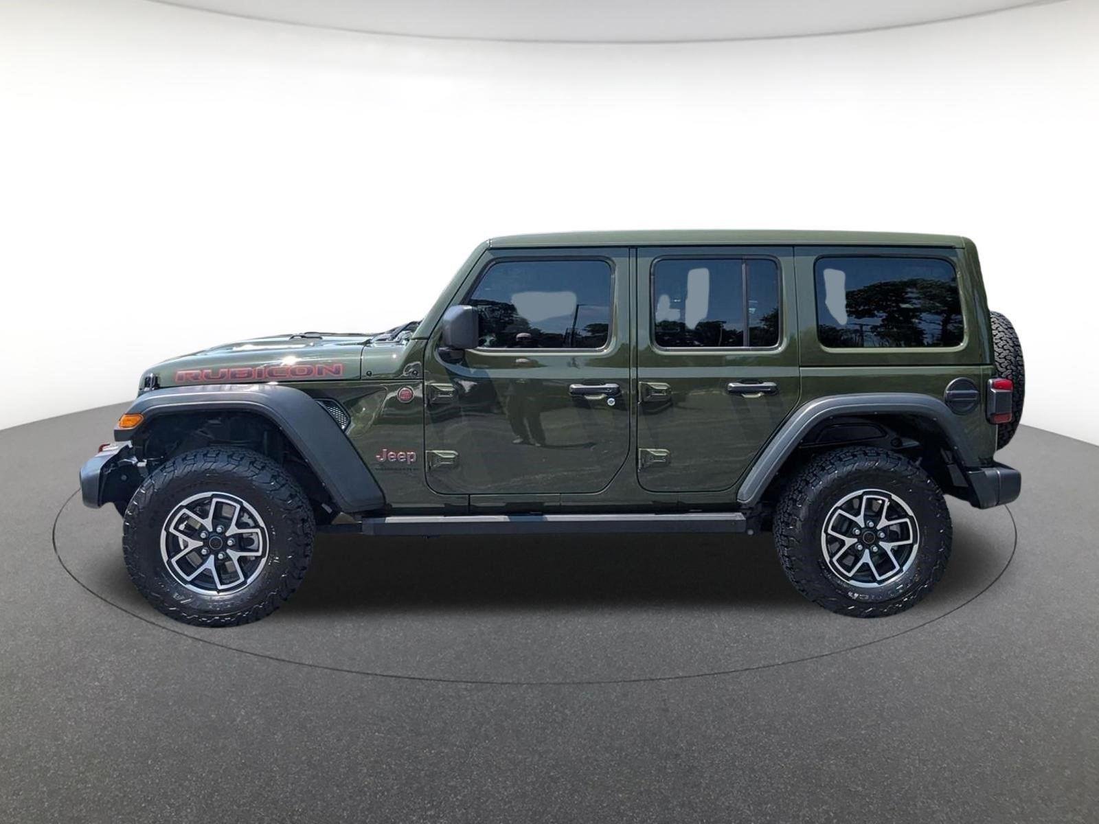 Used 2024 Sarge Green Clearcoat Jeep Rubicon image 9