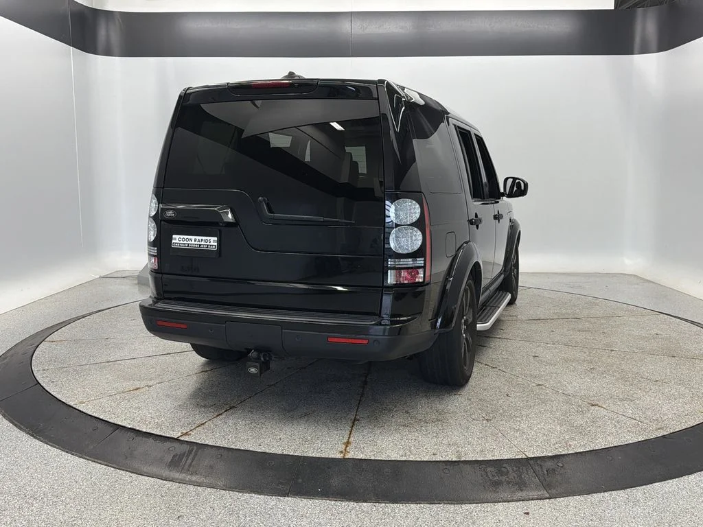 Used 2015 Black Land Rover Base image 5