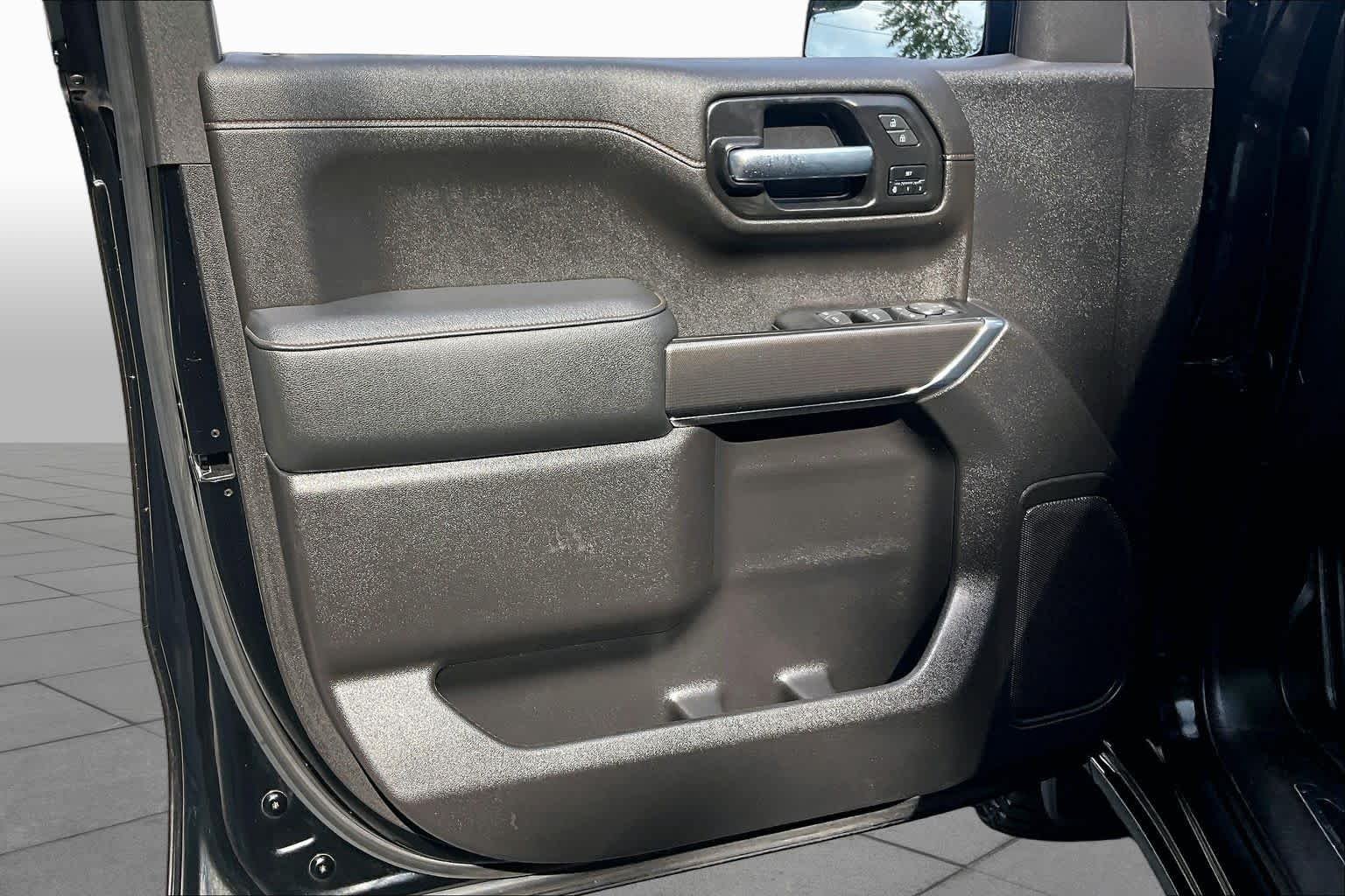 Used 2021 Onyx Black GMC AT4 image 20
