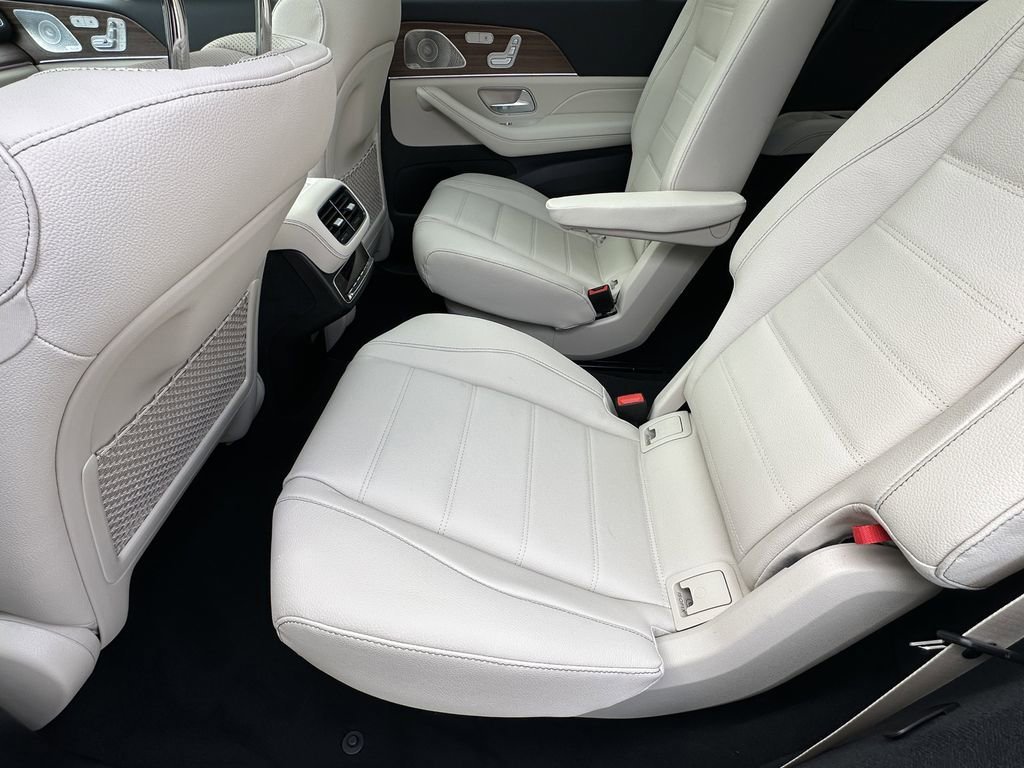 New 2026 Obsidian Black Metallic Mercedes-Benz GLS 450 image 64