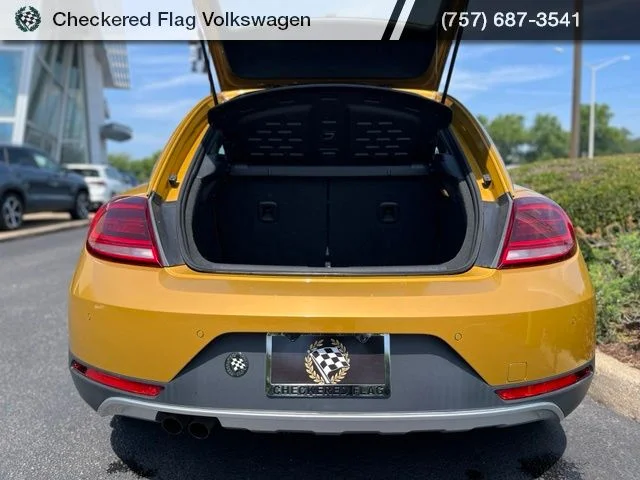 Used 2017 Sandstorm Yellow Metallic/Black Roof Volkswagen 1.8T Dune image 30