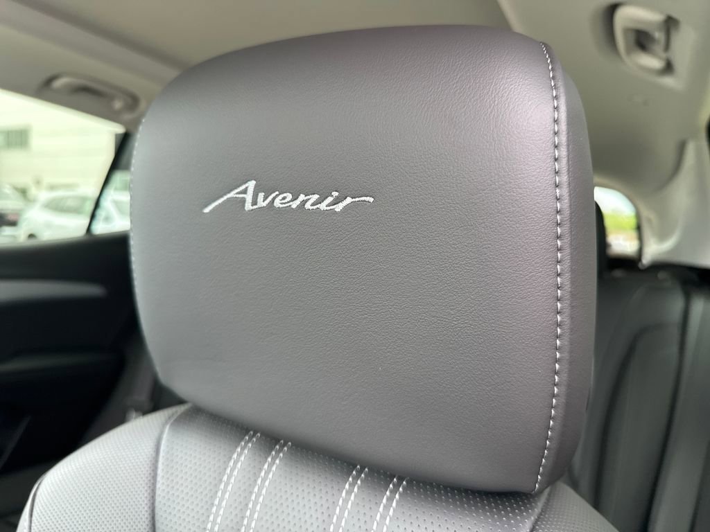 2026 Buick Envision Avenir - Photo 16