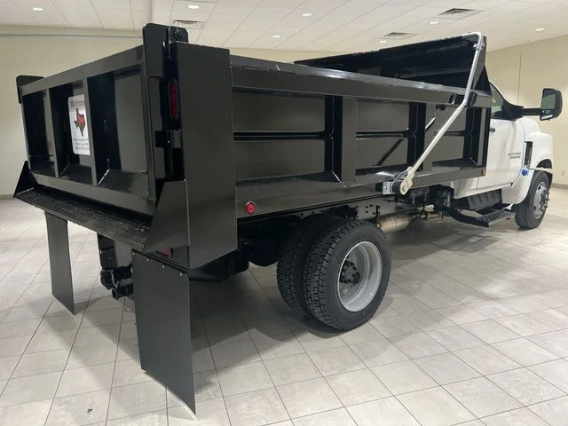 Used 2023 Summit White Chevrolet 1WT image 5