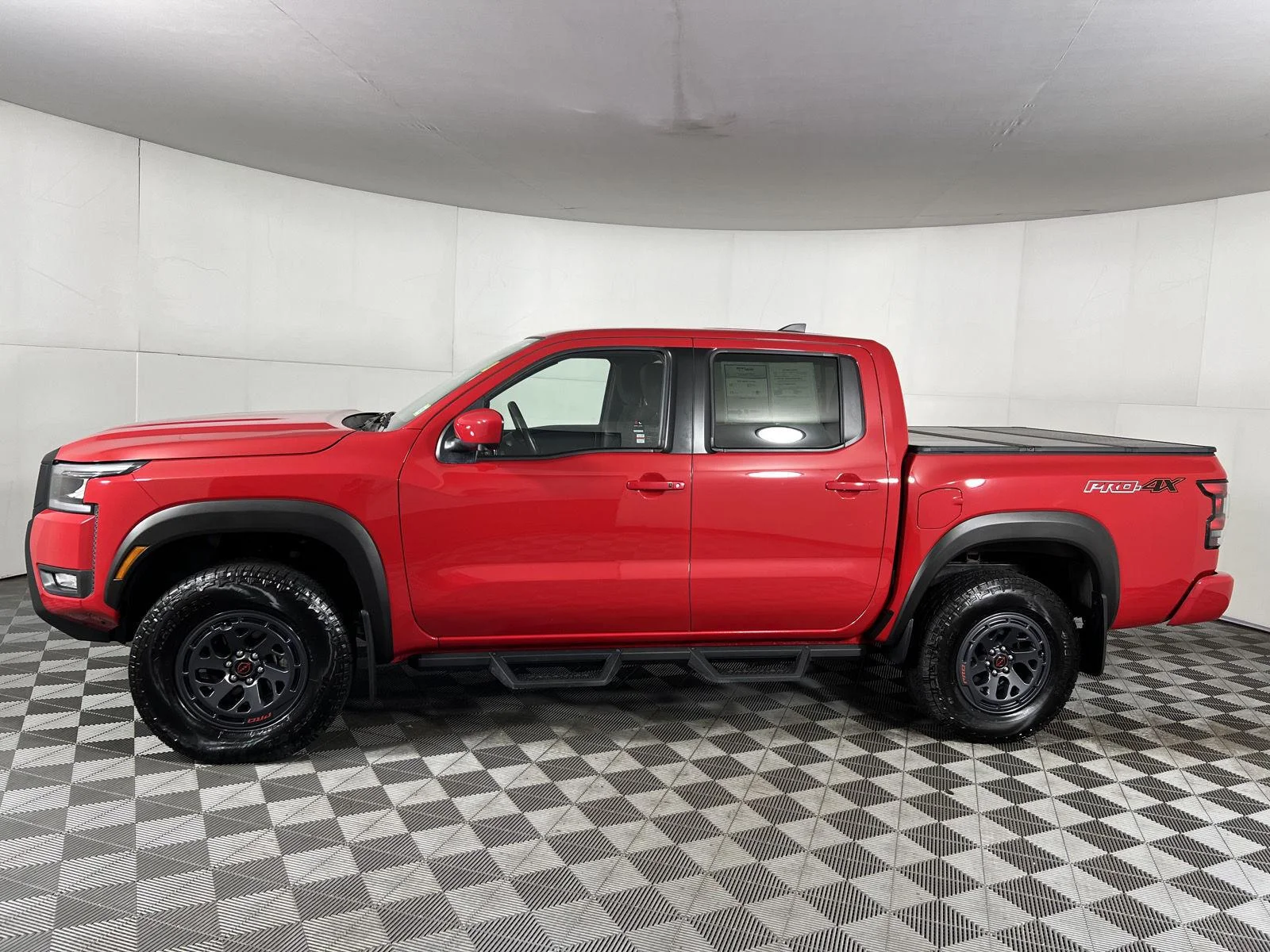 Used 2026 Rd Nissan PRO-4X image 13