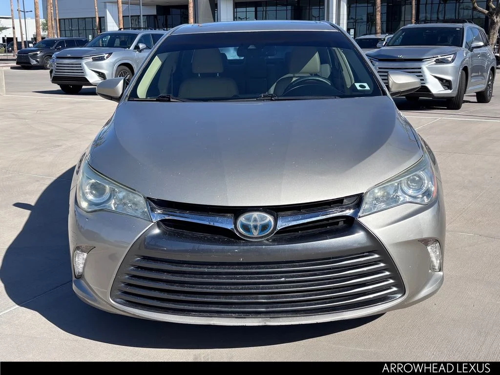 Used 2015  Toyota XLE image 5