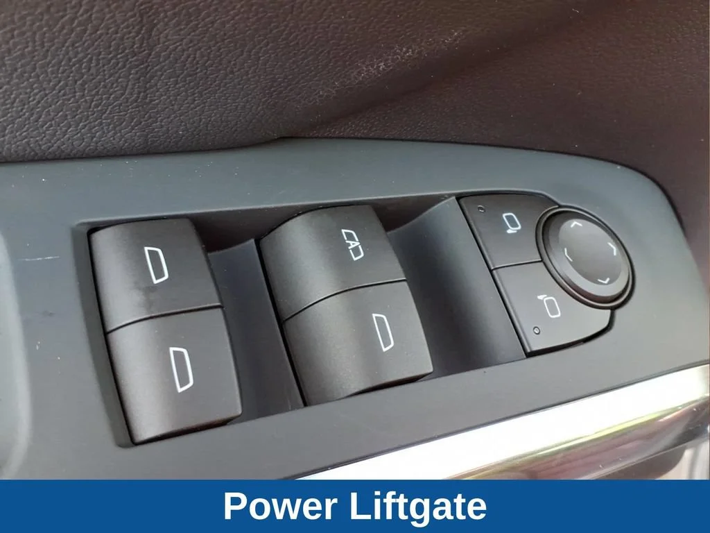 2026 Chevrolet Traverse LT - Photo 18