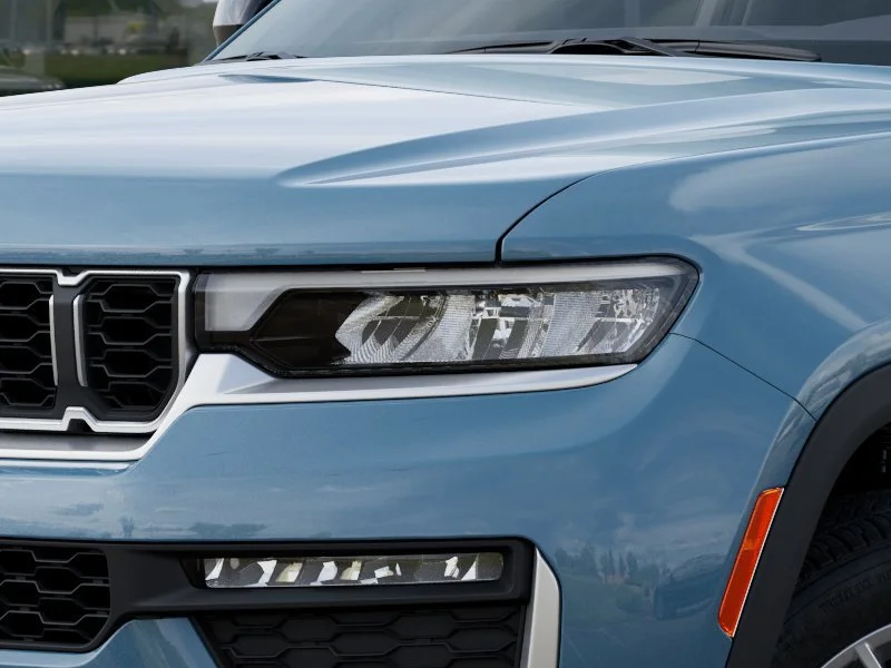 New 2027 Steel Blue Paint Jeep Limited image 10