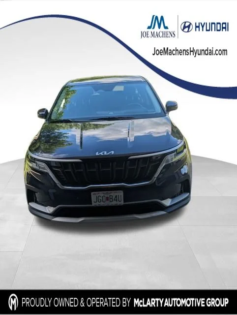 Used 2023 Blue Kia LX Seat Package image 3