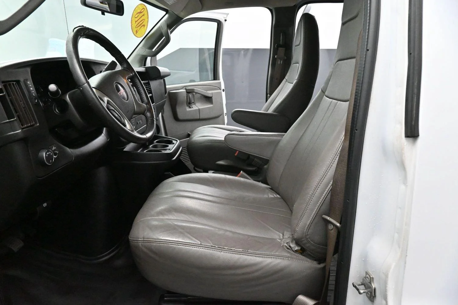 Used 2018 Summit White GMC 2500 image 17