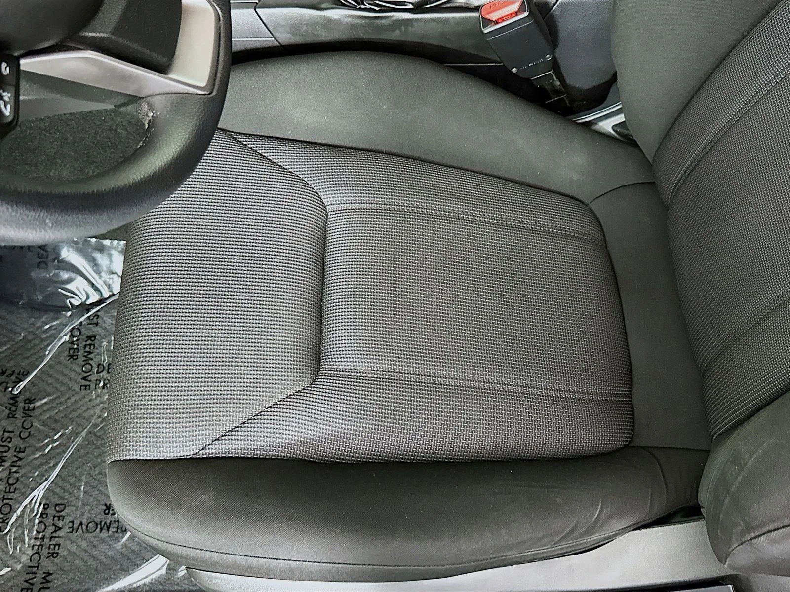 Used 2017 Carbide Gray Metallic Subaru 2.0i Premium image 18