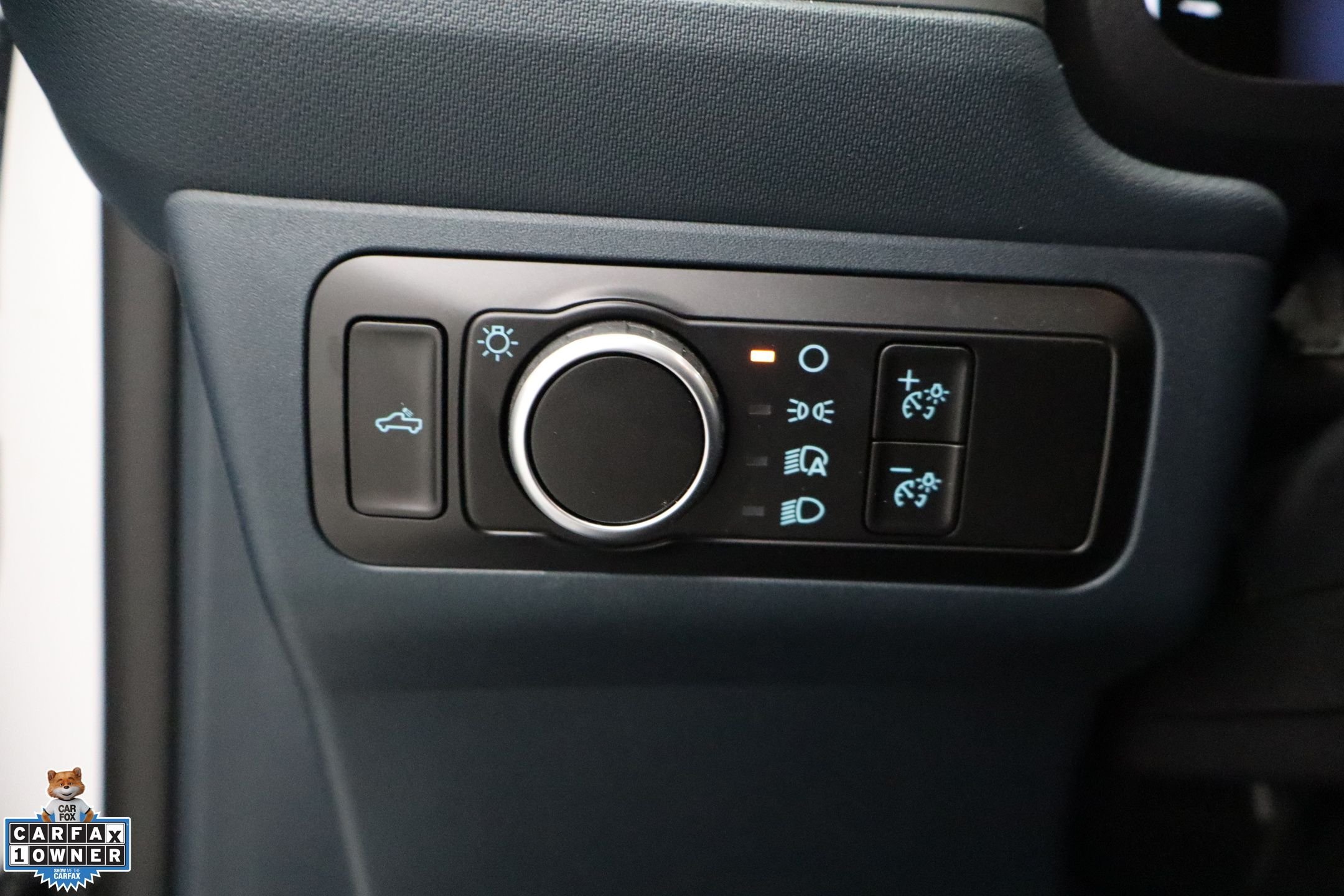 Certified Used 2025 Oxford White Ford XL image 13