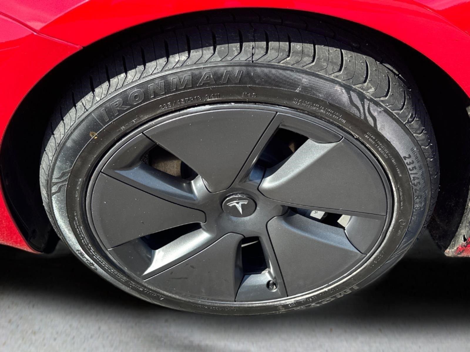 2022 Tesla Model 3 Long Range - Photo 12