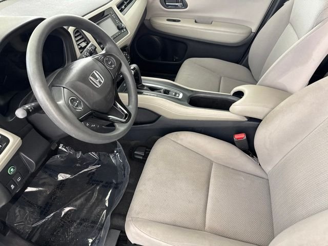 Used 2018 White Honda LX image 22