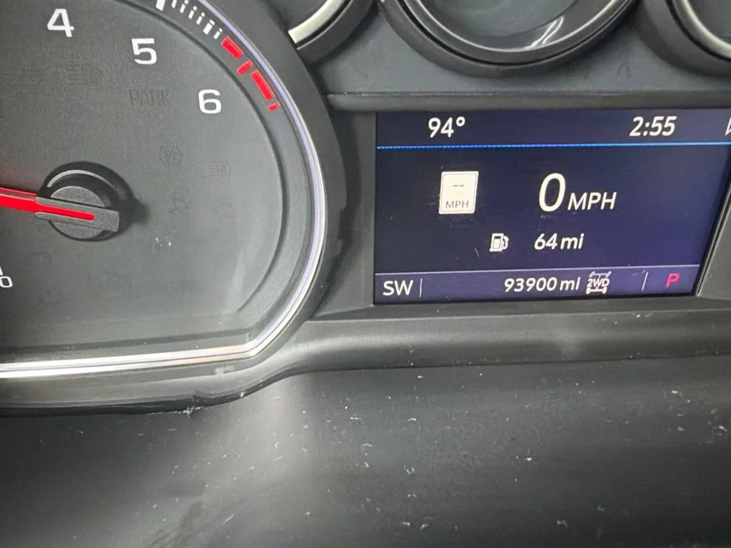 Used 2021 BLACK Chevrolet Z71 image 13
