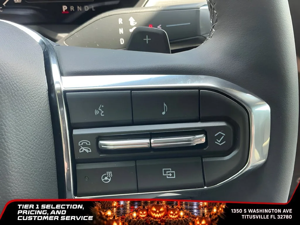 New 2026 Sterling Metallic GMC Elevation image 40