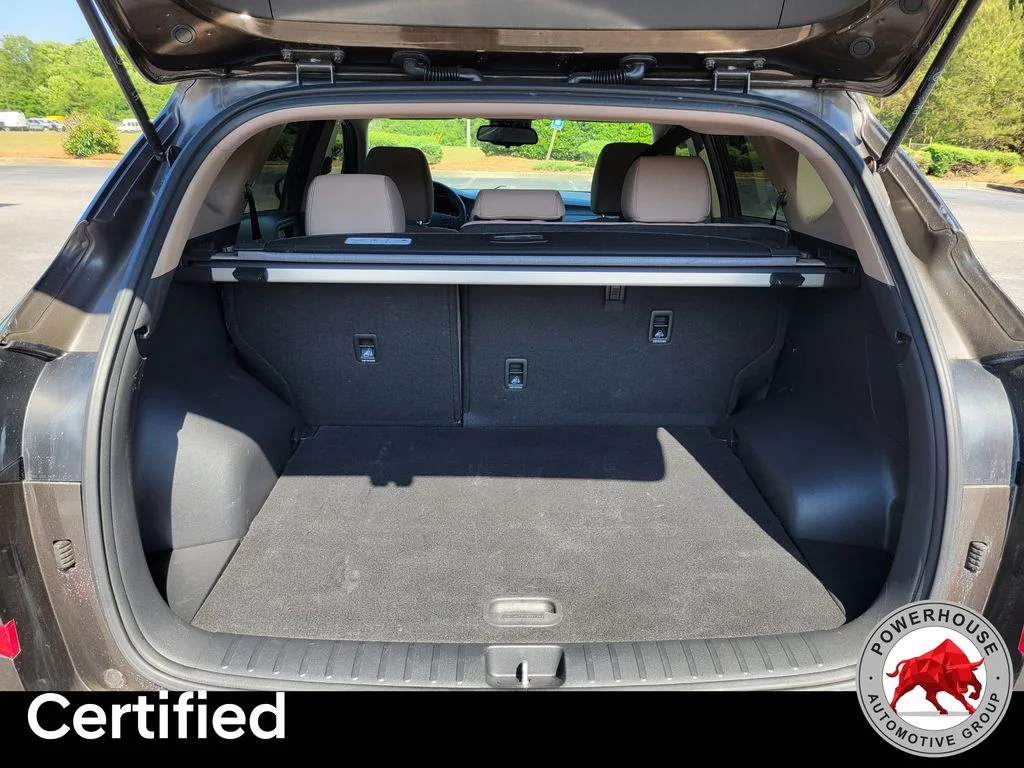 Used 2019 Green Hyundai Value image 14