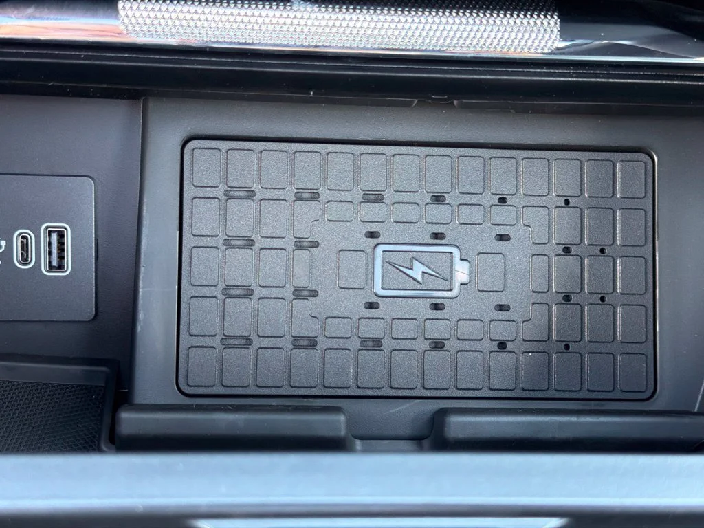 New 2026 Agate Black Metallic Ford Lariat® image 23
