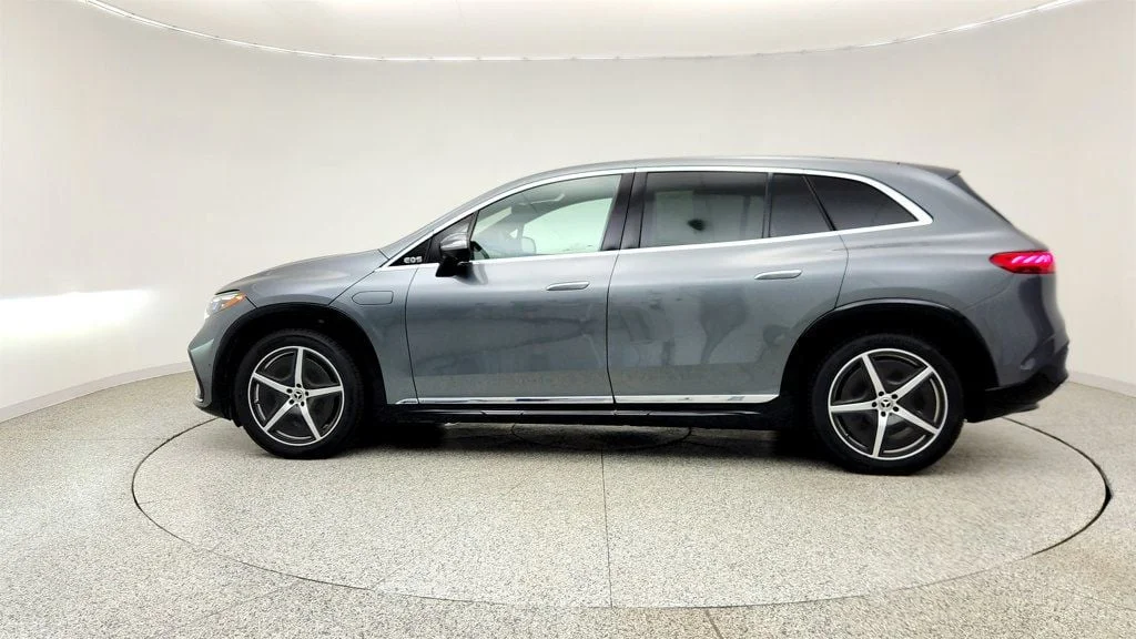 Used 2023 Selenite Grey Metallic Mercedes-Benz EQS 580 4MATIC® SUV, Exclusive w/ PRE-SAFE Rear Seat Package, HUD image 8