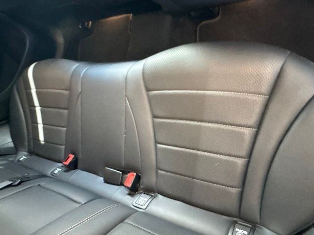 Used 2022 Silver Mercedes-Benz GLC 300 image 57